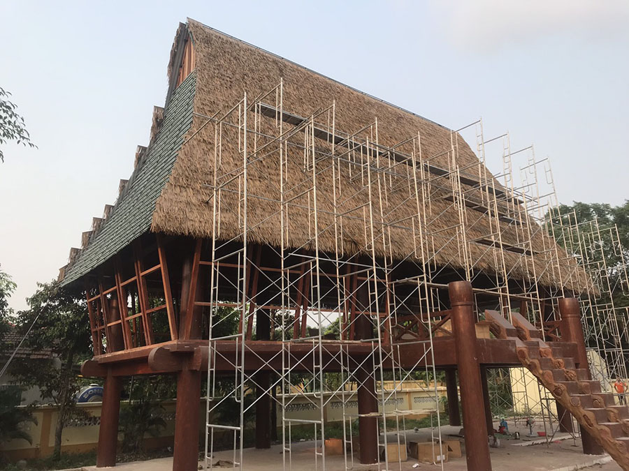 Dự án làm mái tranh nhân tạo biệt thự nghỉ dưỡng gia đình anh Đồng Hồ Chí Minh